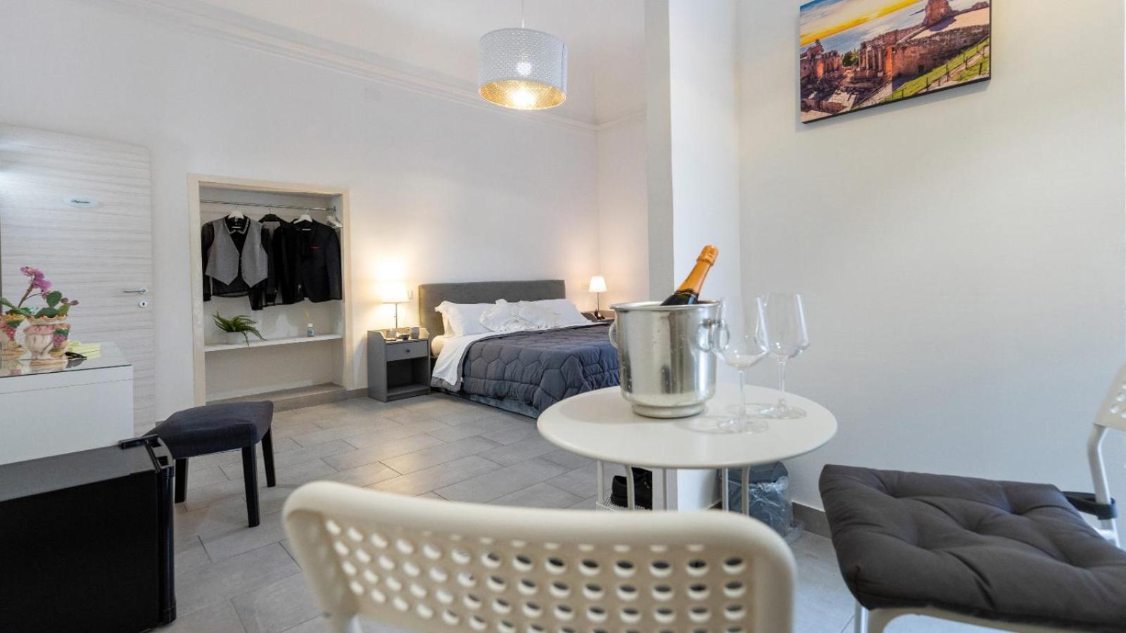Duomo Luxury Suite Catania Exterior photo